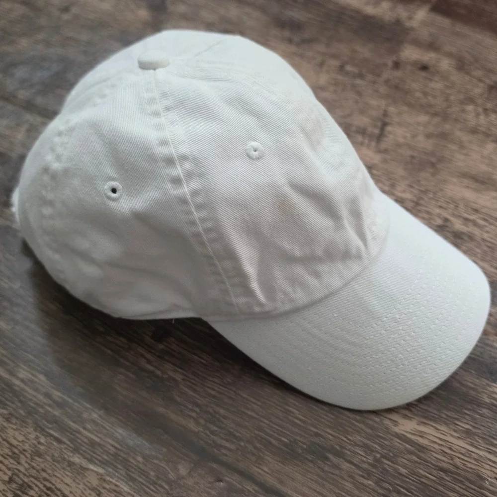 NIKE Heritage86 Baseball Hat Women OS White Adjustable Cotton Twill Cap